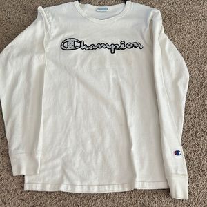 white champion long sleeve size medium